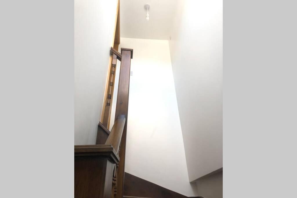 S6 Ensuite Loft Studio Space 런던 외부 사진